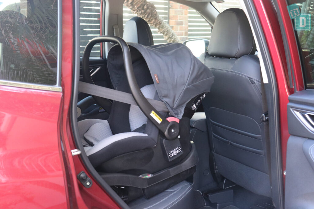 Subaru Forester Hybrid 2020 legroom with three child seats installed