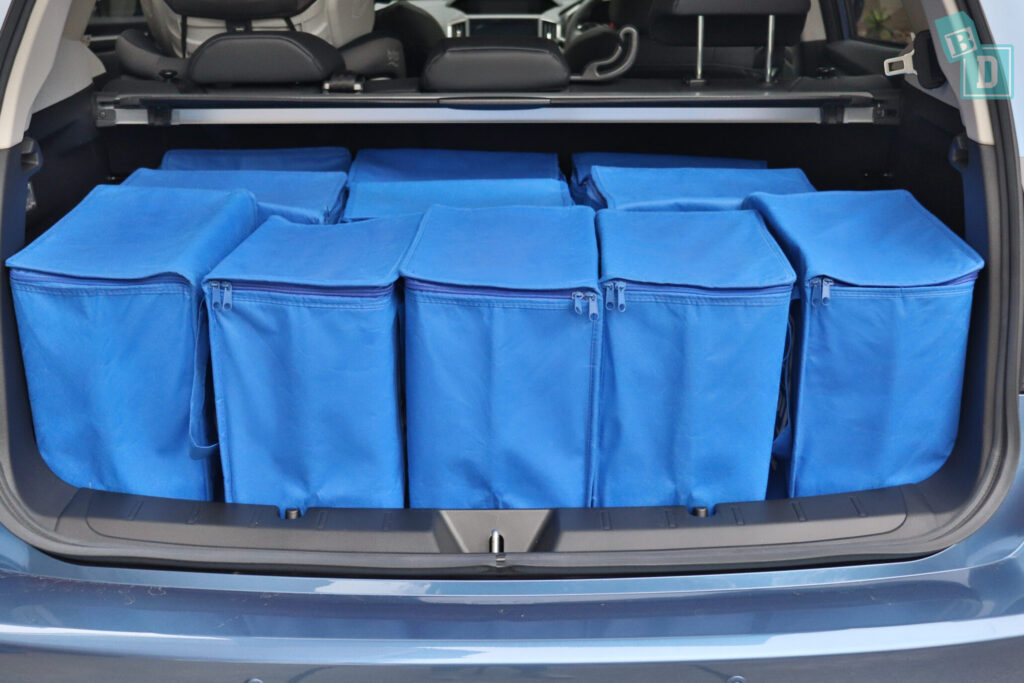 Subaru Impreza 2020 2.0i-S boot space for shopping