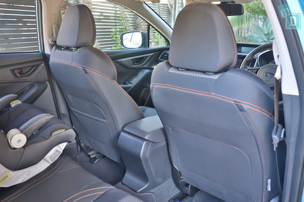 Subaru XV hybrid 2020 with forward facing child seat installed