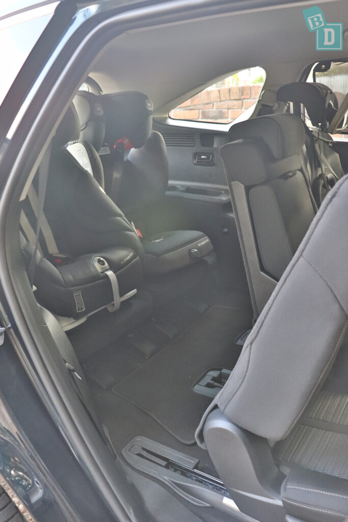 2021 Kia Sorento Sport and GT-Line with two child seats installed in the third row