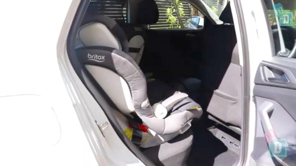 2021 Volkswagen T-Cross 85 TSI Life legroom with forward-facing child seats installed in the second row