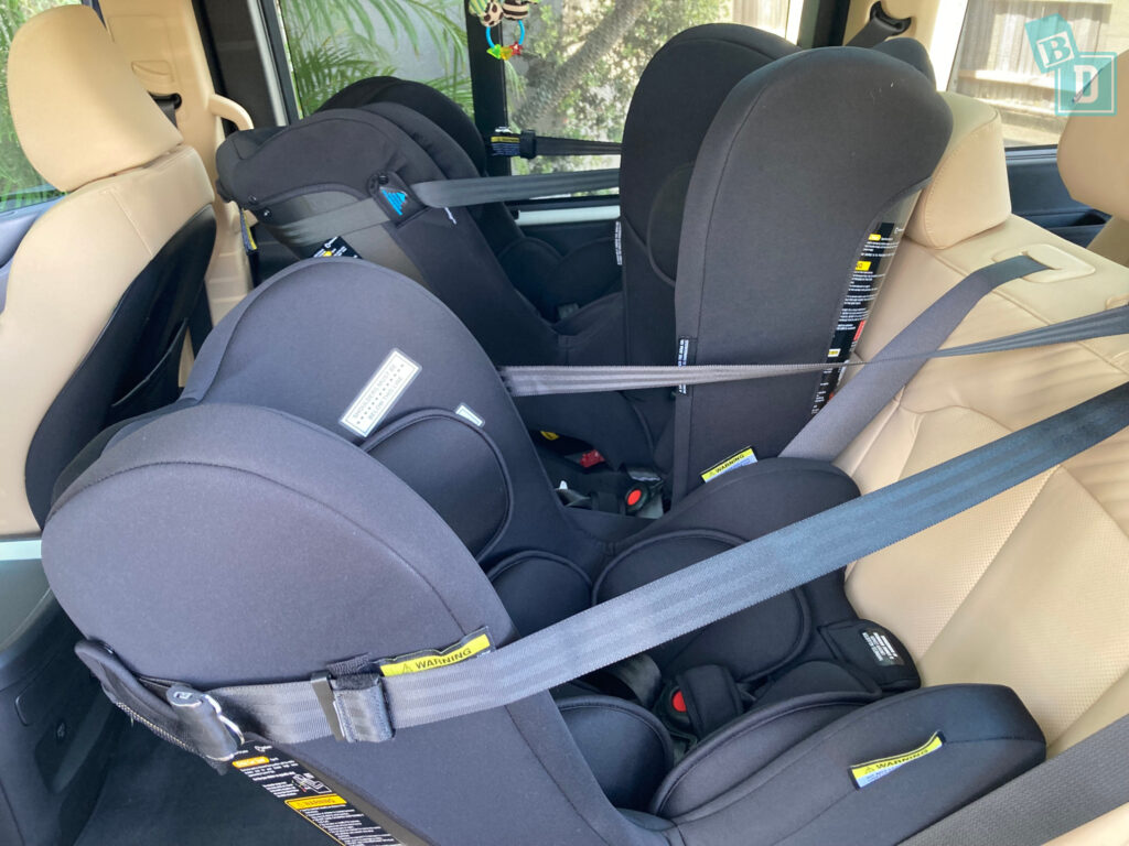 2022 Hyundai Staria Highlander legroom with forward and rear facing Infasecure child seats installed