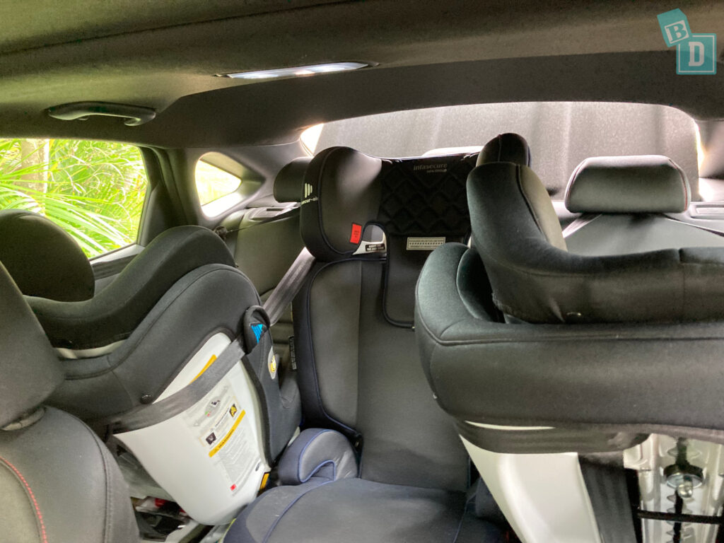 2022 KIA CERATO GT HATCH with 3 child seats installed in the back row