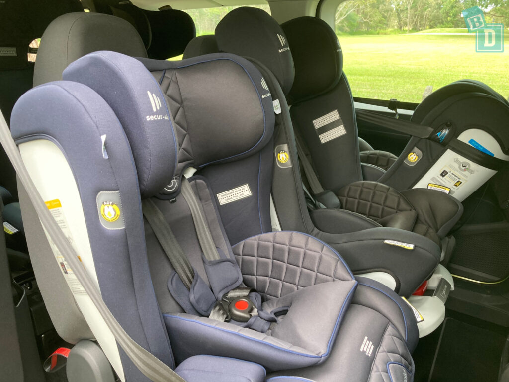 2022 VW Caddy People Mover with three child seats installed in the second row