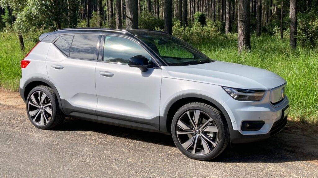 BabyDrive's Best Five-Seat Electric Family Cars of 2022 - Volvo XC40 Recharge pure electric