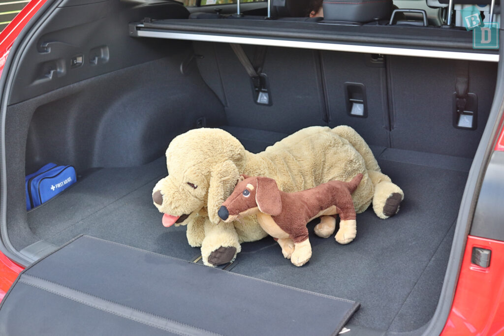 2023 Subaru WRX Sportswagon tS boot space for dogs with two rows of seats in use 