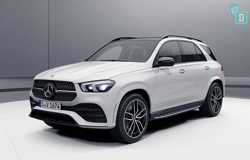 The 2019 mercedes gle is shown in a white studio.