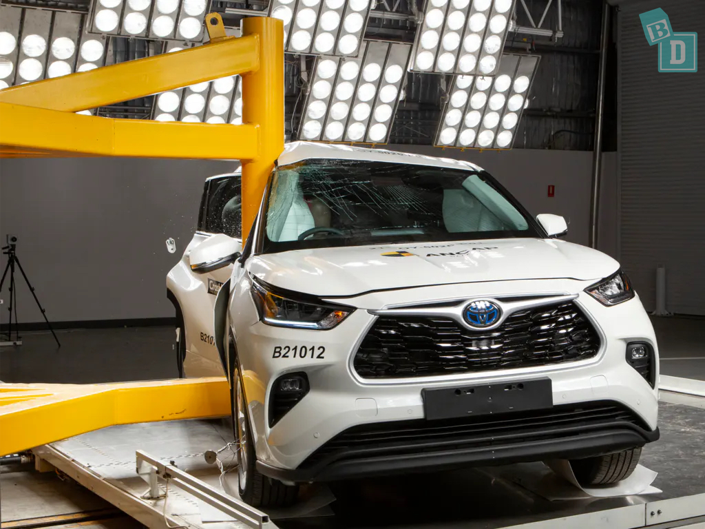 Toyota Kluger ANCAP Crash Test