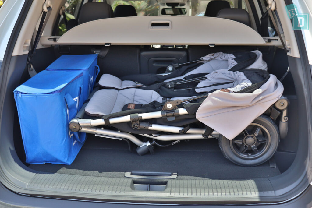 2023 Nissan X-Trail seven-seater boot space for twin side by side stroller pram and shopping with two rows of seats in use
