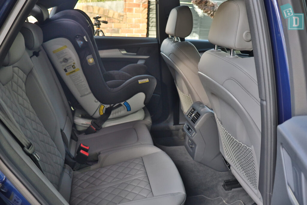 2024 Audi Q5 Sportback PHEV legroom with forward-facing child seats installed in the second row 