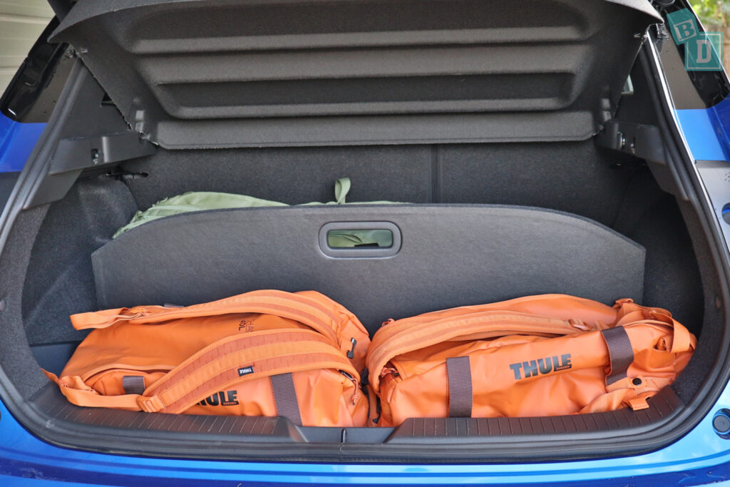 2024 Nissan Qashqai e-Power Ti boot space for luggage with two rows of seats in use 