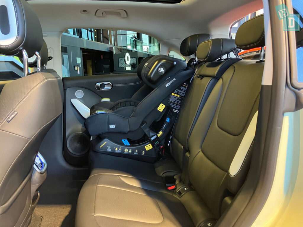 Smart #1 ISOFIX with child seat installed